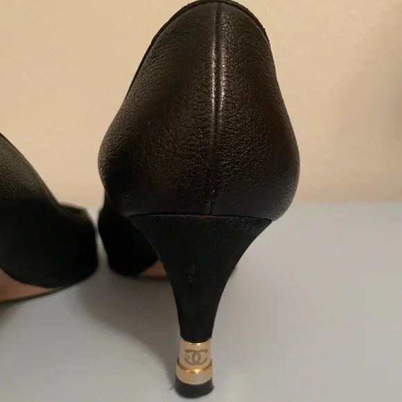 CHANEL Black Heels - Picture 5 of 10